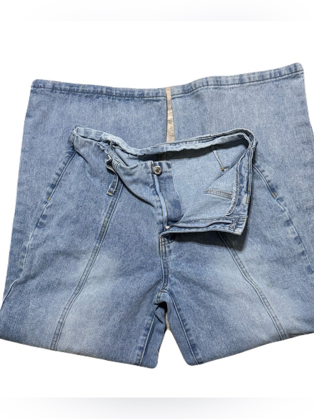 Light Blue Washed Front Seam Detail Wide Leg Jeans from PrettyLittleThing US 6 - Picture 3 of 12